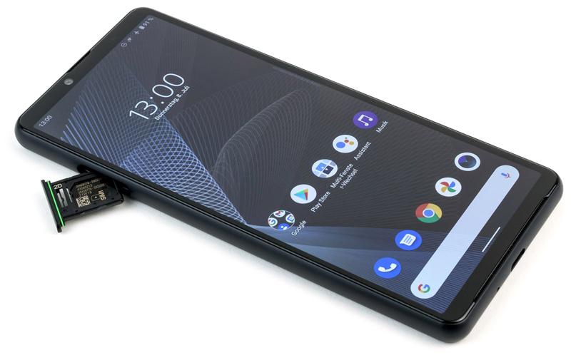 xperia-10-III-sim.jpg xperia-10-III-sim.jpg