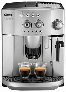 Кофемашина De'Longhi Magnifica ESAM 4200 (Серебристый)